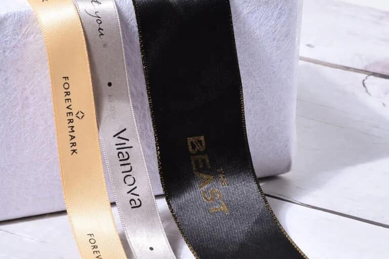 Hand Painted Silk Ribbon Tutorial: Create Unique (Custom Ribbons)